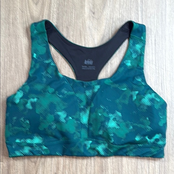 Green Camouflage Sports Bra - Picture 1 of 3
